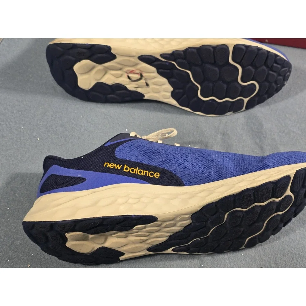 New Balance Arishi v4 Fresh Foam Wide Width Size 14 Marine Blue Hot Marigold